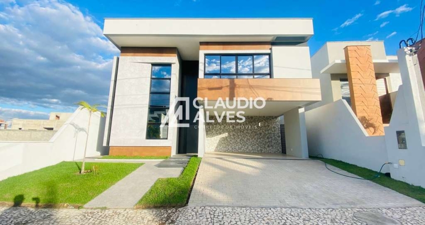 CASA DE ALTO PADRÃO COM 3 SUÍTES E PISCINA NA REGIÃO DA AV. FRAGA MAIA