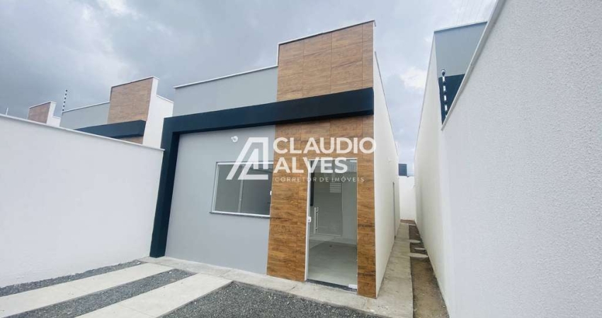 CASA COM 2 QUARTOS SENDO 2 SUÍTES NO BAIRRO CONCEIÇÃO