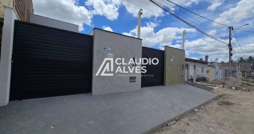 CASA COM 2 QUARTOS PRONTA PARA MORAR NO BAIRRO CONCEIÇÃO