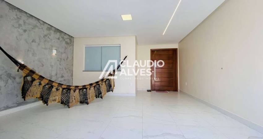 CASA COM 2 QUARTOS SENDO 1 SUÍTE COM MOVEIS PLANEJADOS E ENERGIA SOLAR