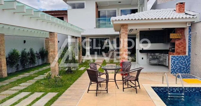 Casa com 4 quartos à venda na Rua Gouveia, Parque Ipê, Feira de Santana