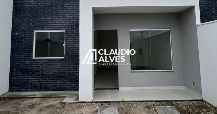 Casa com 2 quartos à venda na Rua Cajapió, Campo Limpo, Feira de Santana