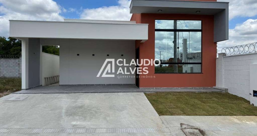 CASA COM 3 QUARTOS SENDO 1 SUÍTE EM CONDOMÍNIO CLUB
