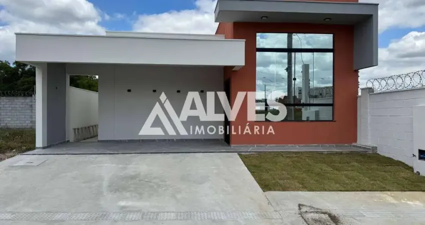 CASA COM 3 QUARTOS SENDO 1 SUÍTE EM CONDOMÍNIO CLUB