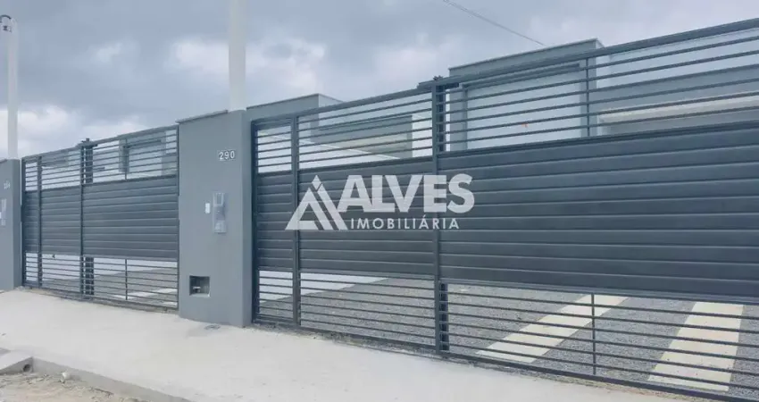 Casa com 2 quartos à venda na Rua 13 de Maio, Campo Limpo, Feira de Santana