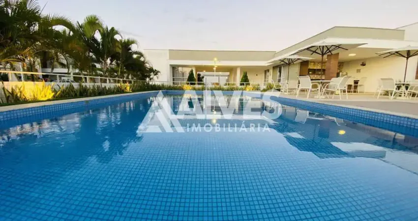 Casa em condomínio fechado com 2 quartos para alugar na Avenida Antônio Carlos Sampaio Marques, Papagaio, Feira de Santana