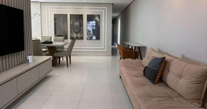 Casa com 3 quartos sendo 1 suíte piscina e área gourmet complet