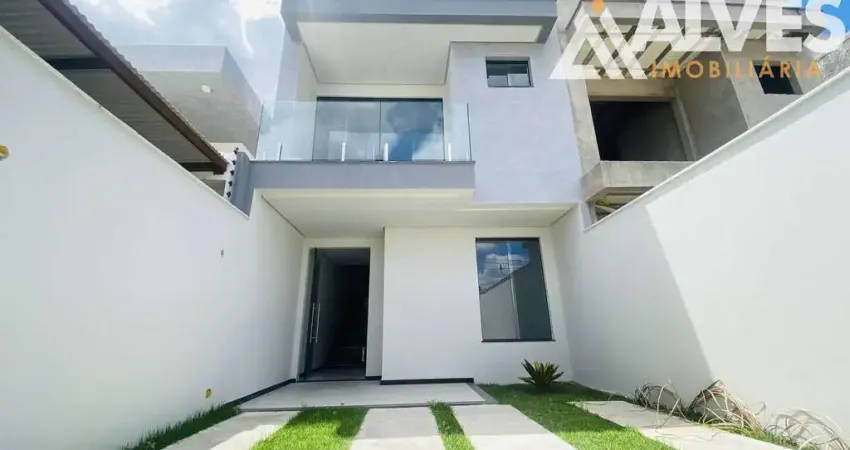 Casa com 3 quartos sendo 1 suíte com varanda piscina e área gourmet
