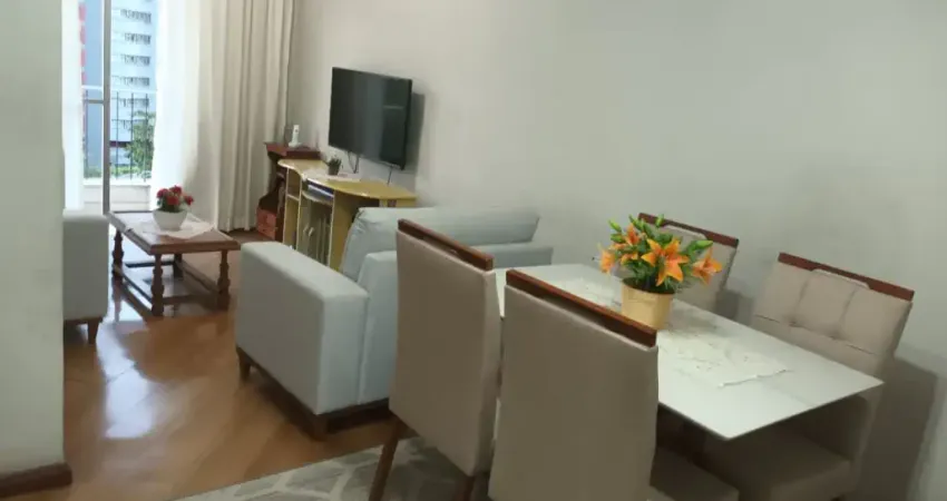 Vende-se lindo apartamento de 2 quartos, sendo 1 suíte, com 78m², 1 vaga na garagem, por R$ 570.000,00, no Grajaú.