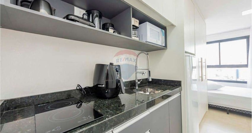 Studio para alugar, no Água Verde em Curitiba. Totalmente mobiliado