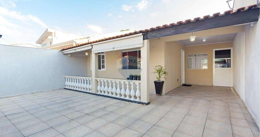 Casa térrea, com 3 quarto,  134,4 m² - Sitio Cercado