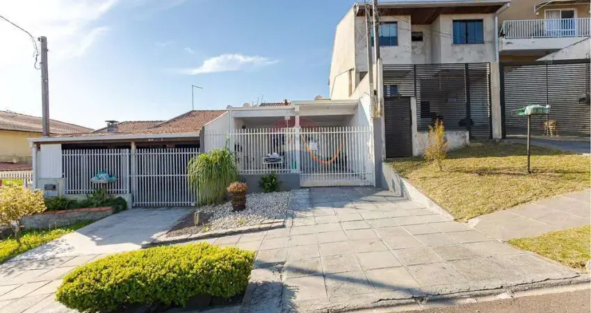 Casa com 2 quartos à venda na Rua Ayrton Pizzatto Gusi, 810, Xaxim, Curitiba