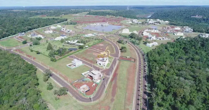 Royal falls yacht — onde sofisticação, natureza e lazer se encontram!