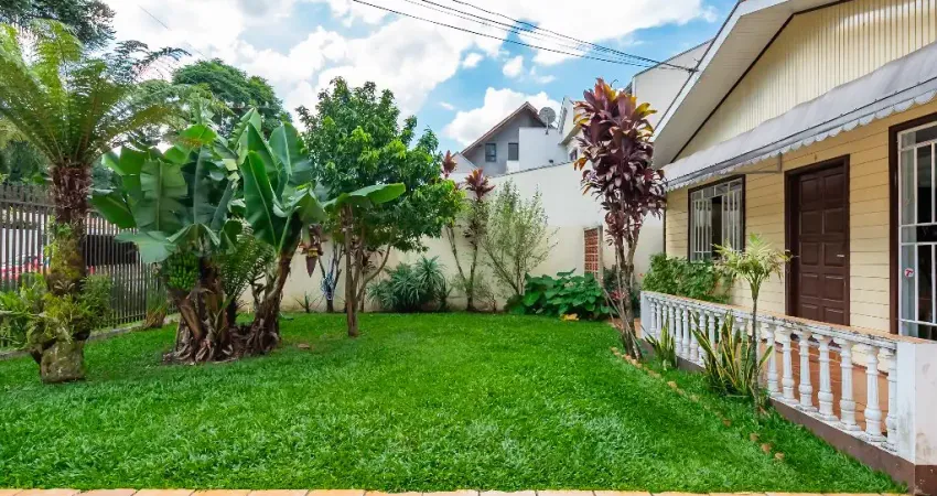 Casa de 4 quartos em excelente localização com terreno no portão