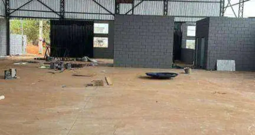 Barracão à venda, 700 m² por R$ 3.000.000,00 - São Fernando - Pouso Alegre/MG