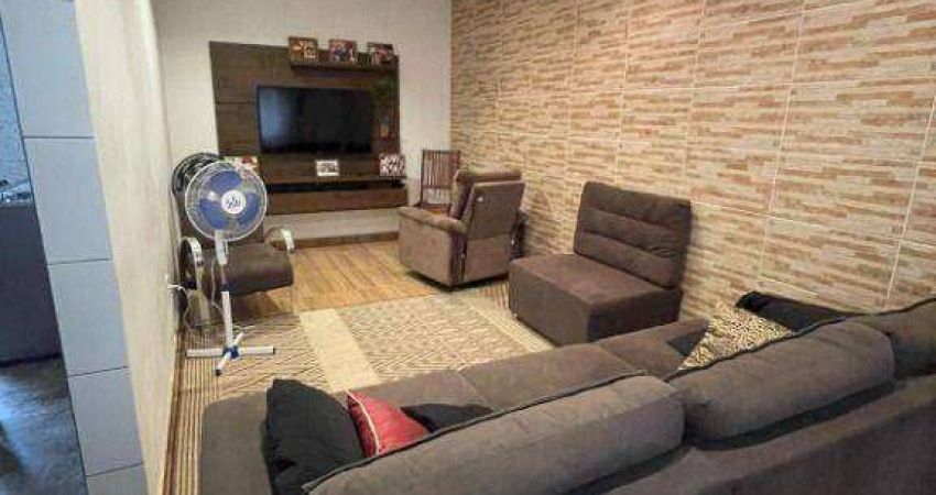 Casa com 4 dormitórios à venda, 152 m² por R$ 650.000,00 - Árvore Grande - Pouso Alegre/MG