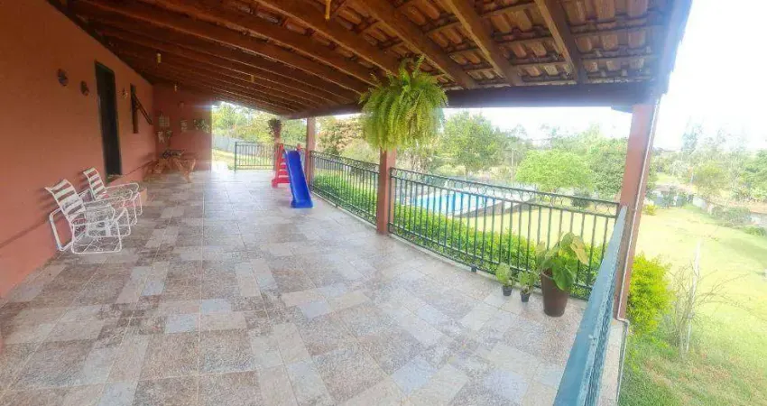 Chácara com 4 dormitórios à venda, 3000 m² por R$ 472.500,00 - Fernandes - Silvianópolis/MG