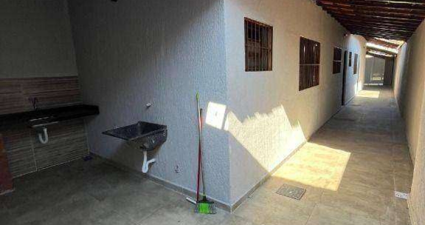 Casa com 2 dormitórios à venda, 70 m² por R$ 467.000,00 - Cidade Ocian - Praia Grande/SP