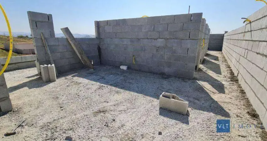 Casa com 3 dormitórios à venda por R$ 450.000,00 - Santo Expedito - Pouso Alegre/MG