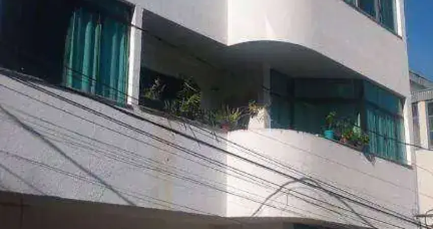 Apartamento com 3 dormitórios à venda, 150 m² por R$ 480.000,00 - Saúde - Pouso Alegre/MG