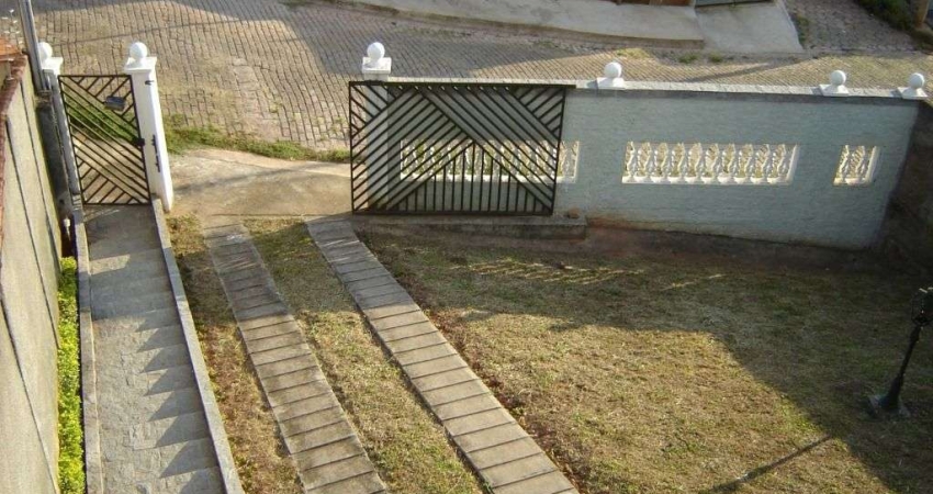 Casa com 3 dormitórios à venda, 318 m² por R$ 880.000,00 - Centro - Caxambu/MG