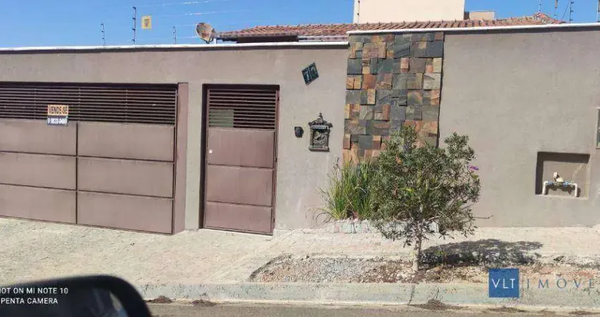 Casa com 2 dormitórios à venda, 70 m² por R$ 320.000,00 - Parque Real - Pouso Alegre/MG