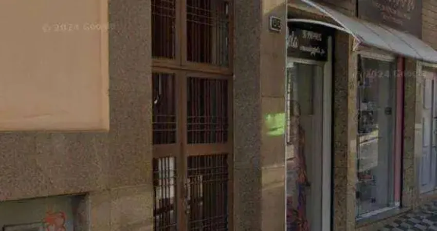 Apartamento com 2 dormitórios à venda, 70 m² por R$ 430.000 - Centro - Pouso Alegre/MG