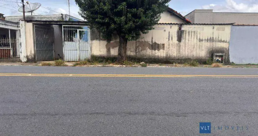 Casa com 3 dormitórios à venda, 120 m² por R$ 430.000 - Centro - Pouso Alegre/MG