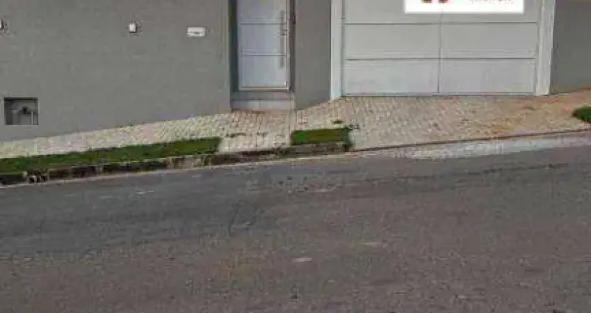 Casa com 3 dormitórios à venda, 200 m² por R$ 1.280.000,00 - Serra Morena - Pouso Alegre/MG