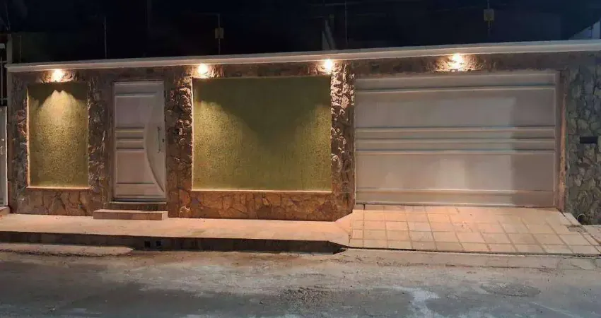 Casa com 5 dormitórios à venda, 400 m² por R$ 1.350.000,00 - Centro - Caxambu/MG
