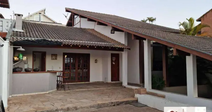 Sobrado com 3 dormitórios à venda, 350 m² por R$ 1.400.000 - Pousada dos Campos - Pouso Alegre/MG
