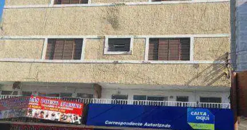 Apartamento com 2 dormitórios à venda, 85 m² por R$ 250.000 - Centro - Pouso Alegre/MG