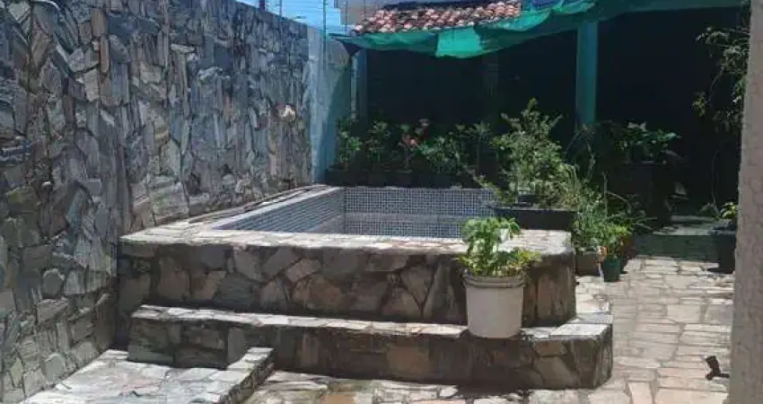 Casa à venda em São Cristóvão, Eduardo Gomes, com 4 quartos, 180m²
