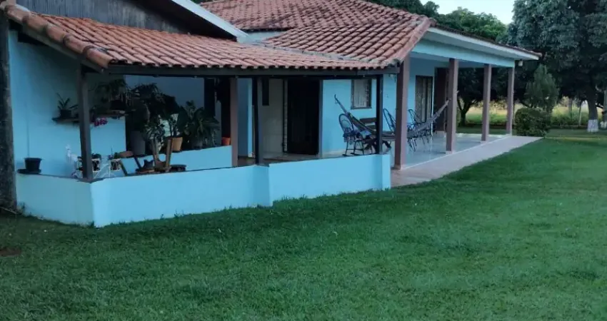 Vendo chácara de porteira fechada, 700 mil no pix, 4500 m² , nova esperança