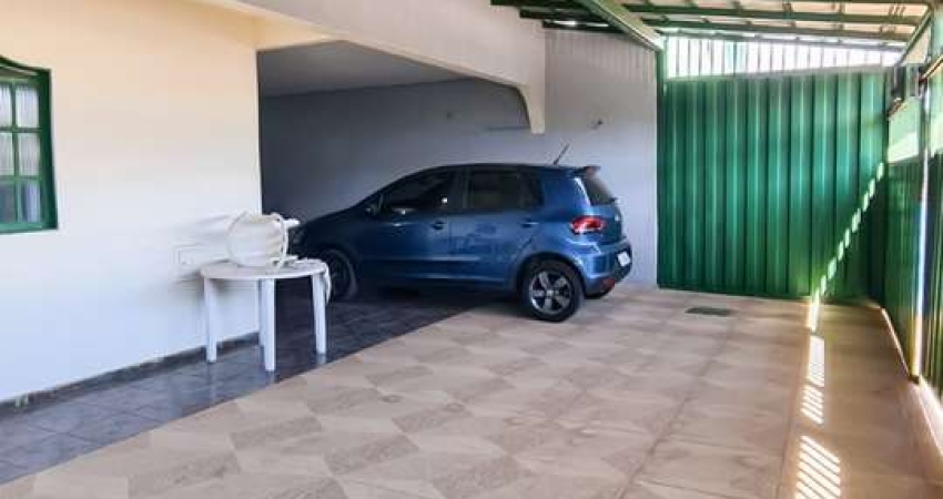 Casa com 3 quartos à venda na Quadra 311, 1, Recanto das Emas, Brasília