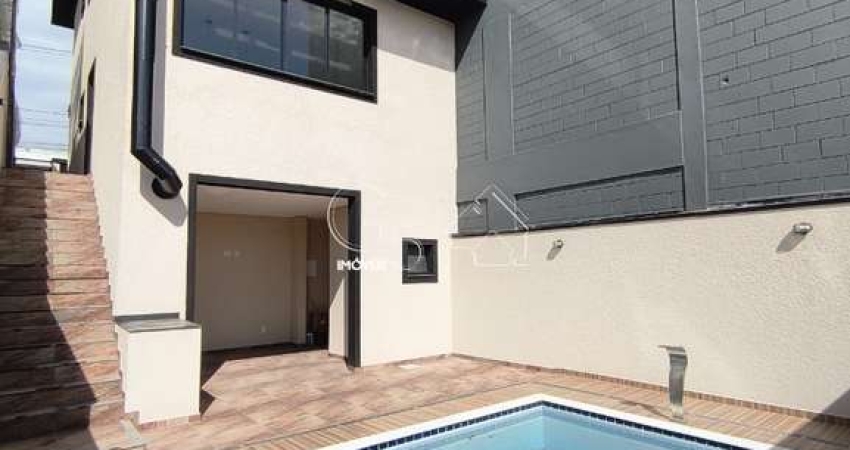 Imperdível oportunidade: Casa à venda em Cajamar-SP, bairro Portais (Polvilho) com 3 quartos, 1 suíte, 2 salas, 3 banheiros, 2 vagas e 132,92 m².
