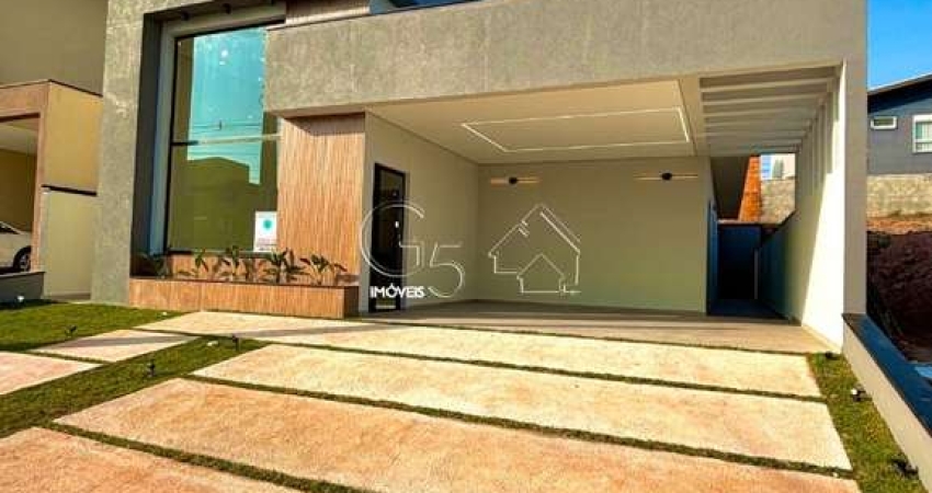 Imperdível Residência em Condomínio à Venda em Itupeva-SP, São Venâncio: 3 Quartos, 1 Suíte, 2 Salas, 3 Banheiros, 4 Vagas, 150,50m².