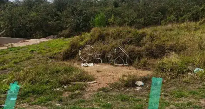 Terreno no Jardim dos Abreus em Caieiras com ótima localização.