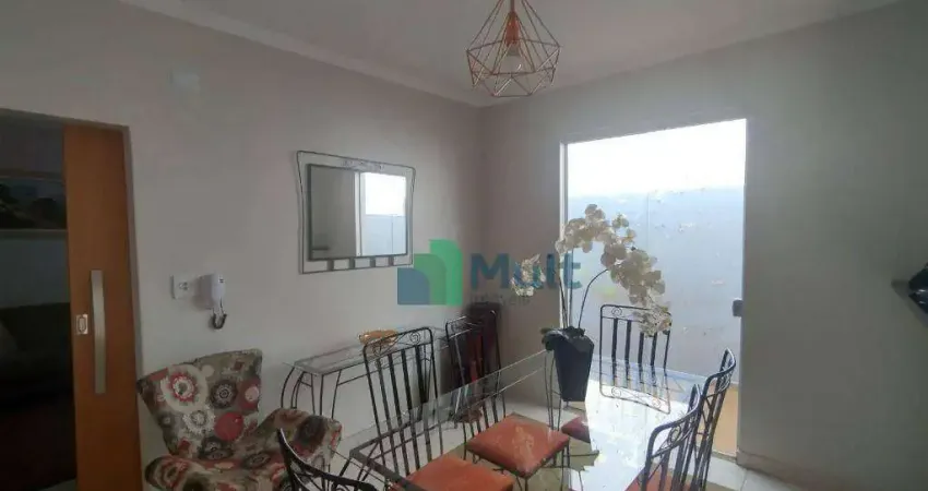 Casa térrea em excelente localização no Bairro Jardim Independência com terreno de 250m² e  161m² de construção, com varanda gourmet.