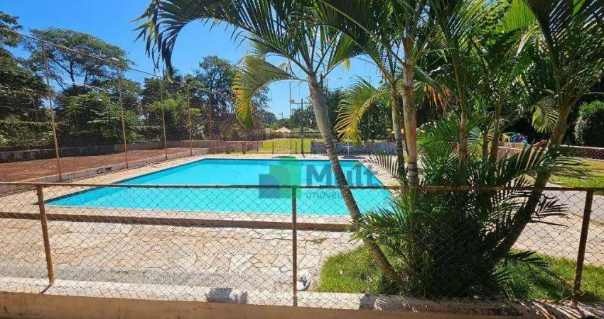 Chácara em ótima localização próximo ao Clube de Campo da Recreativa com terreno 5.424m² e 780m² de área construída.