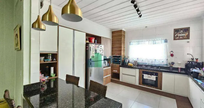 Casa Térrea em excelente localização na Cidade de Bonfim Paulista -SP com 200m² de terreno e 100m² de área construída.
