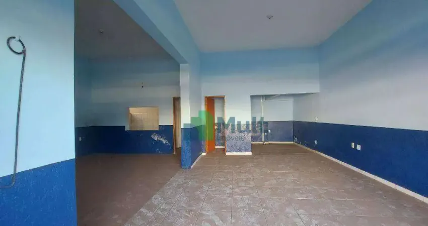Salão Comercial na Av. Saudade em ótima localização.