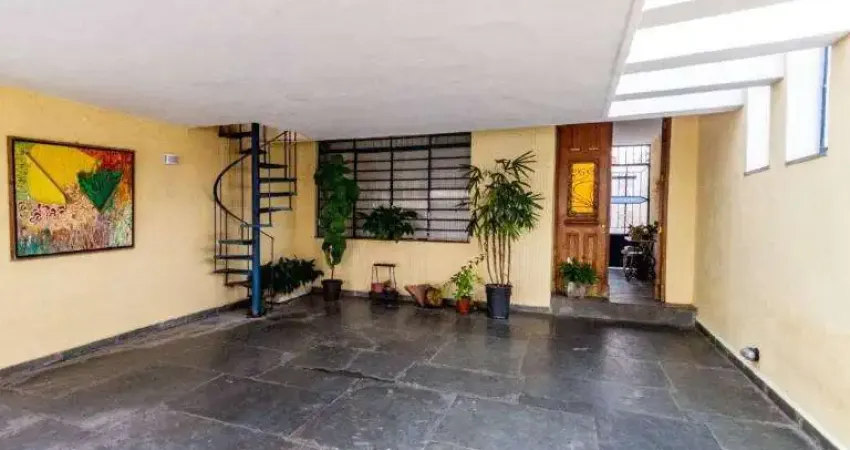 Sobrado Vila Mascote 300 metros 03 quartos sendo 02 suítes 03 vagas