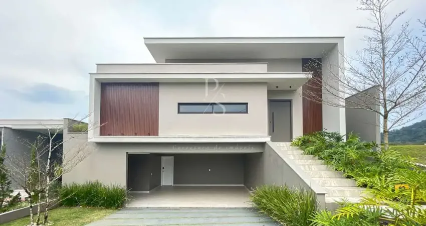 Casa com 3 quartos à venda na Rua Carlos Frederico Ramthum, Santa Luzia, Jaraguá do Sul