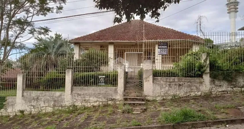Casa com 4 quartos à venda na Rua Hipólito da Costa, 314, Santa Tereza, Porto Alegre