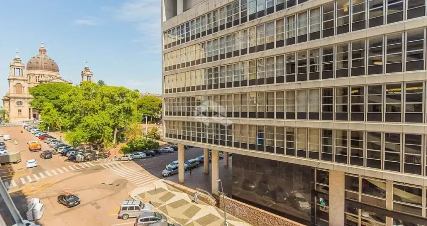 Apartamento na praça da matriz -  centro histórico de porto alegre