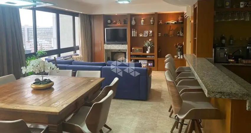 Apartamento com 3 dormitórios 1 suíte, com 4 vagas no rio branco.