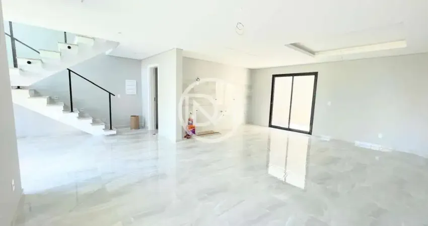 Triplex para Venda em Curitiba, Campo de Santana, 3 dormitórios, 1 suíte, 3 banheiros, 2 vagas
