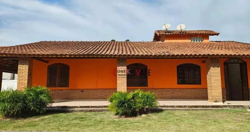 Chácara com 3 dormitórios à venda, 900 m² por R$ 750.000,00 - Putim - São José dos Campos/SP