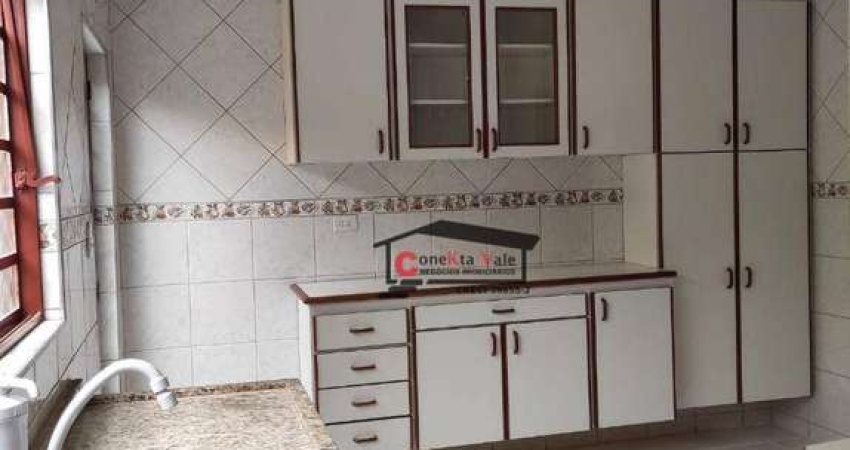Sobrado com 3 dormitórios à venda, 135 m² por R$ 730.000,00 - Bosque dos Eucaliptos - São José dos Campos/SP